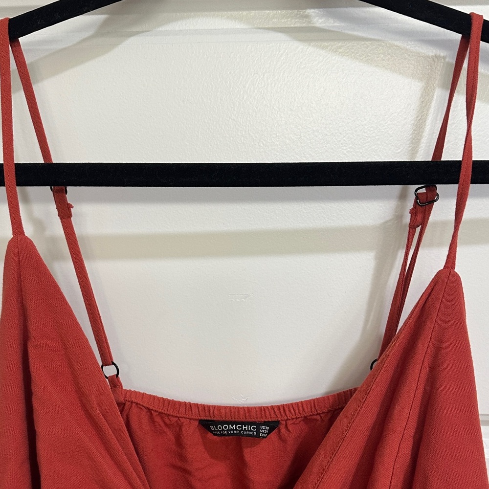 Women's Red Button-Down dress - Picture 2 of 3